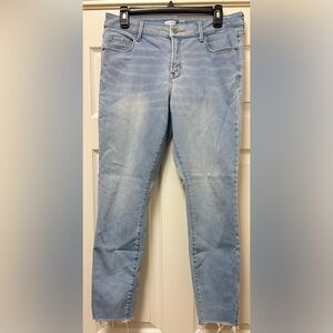 Old Navy Women’s size 8 Light Blue Rockstar Jeans